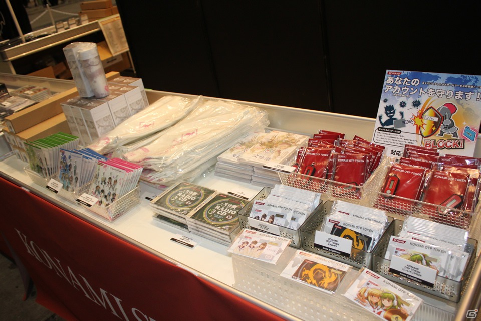 【TGS 2012】ゲーム関連グッズや音楽CDなどが盛りだくさんな物販コーナーレポートの画像23