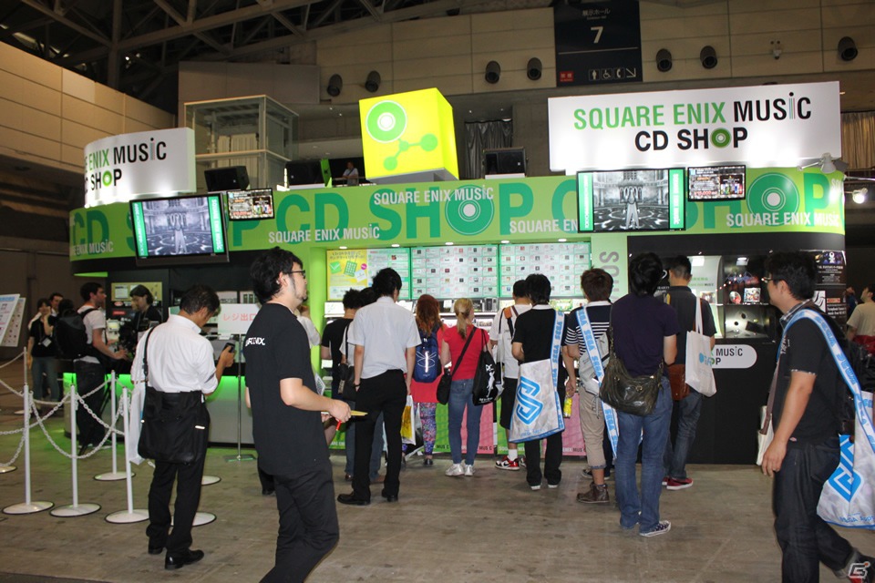 【TGS 2012】ゲーム関連グッズや音楽CDなどが盛りだくさんな物販コーナーレポートの画像25