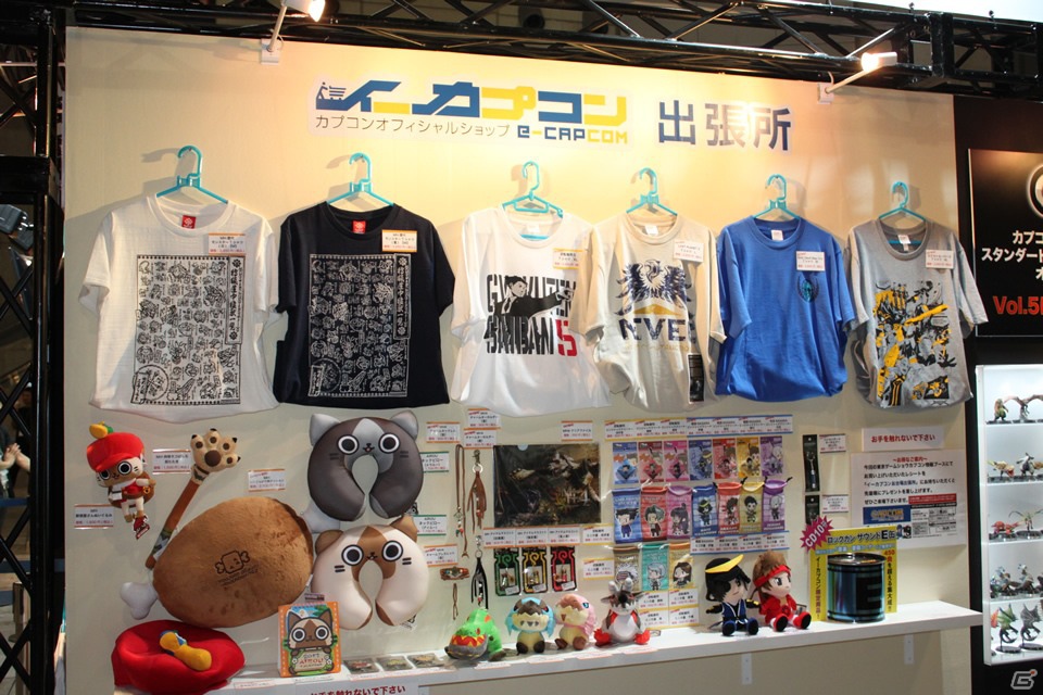 【TGS 2012】ゲーム関連グッズや音楽CDなどが盛りだくさんな物販コーナーレポートの画像31