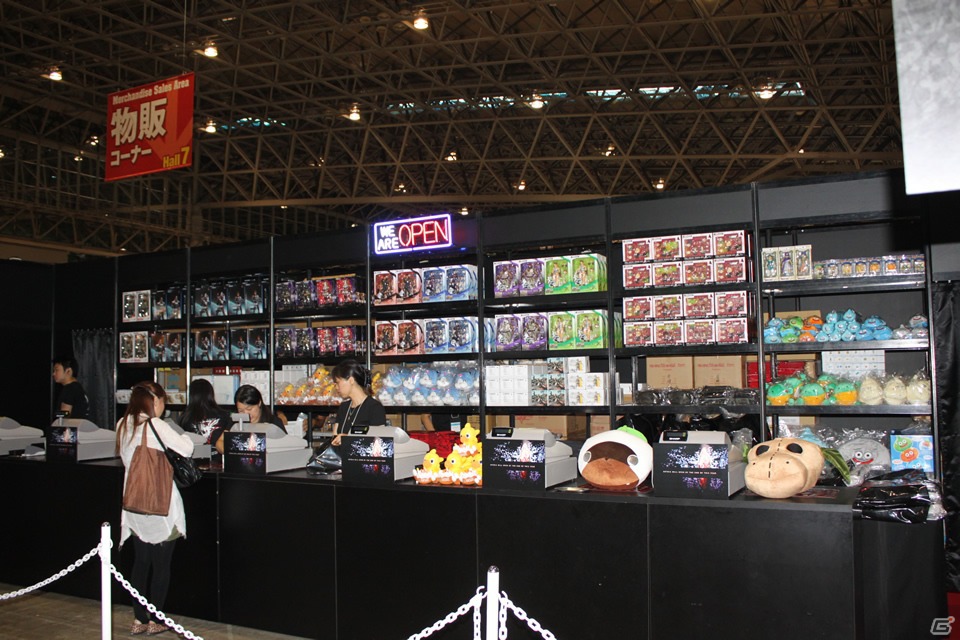 【TGS 2012】ゲーム関連グッズや音楽CDなどが盛りだくさんな物販コーナーレポートの画像42