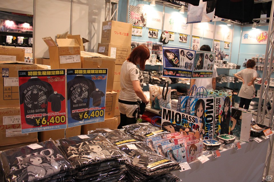 【TGS 2012】ゲーム関連グッズや音楽CDなどが盛りだくさんな物販コーナーレポートの画像6