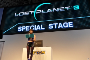 【TGS 2012】「ロスト プラネット 3」実機プレイで極寒の惑星EDN-3rdに潜む謎に迫る！？独特の操作感のユーティリティ・リグで巨大AKを圧倒！の画像1
