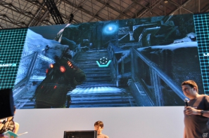 【TGS 2012】「ロスト プラネット 3」実機プレイで極寒の惑星EDN-3rdに潜む謎に迫る！？独特の操作感のユーティリティ・リグで巨大AKを圧倒！の画像49
