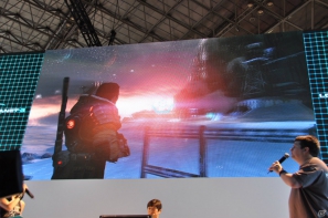【TGS 2012】「ロスト プラネット 3」実機プレイで極寒の惑星EDN-3rdに潜む謎に迫る！？独特の操作感のユーティリティ・リグで巨大AKを圧倒！の画像52