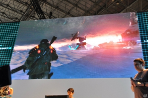 【TGS 2012】「ロスト プラネット 3」実機プレイで極寒の惑星EDN-3rdに潜む謎に迫る！？独特の操作感のユーティリティ・リグで巨大AKを圧倒！の画像54