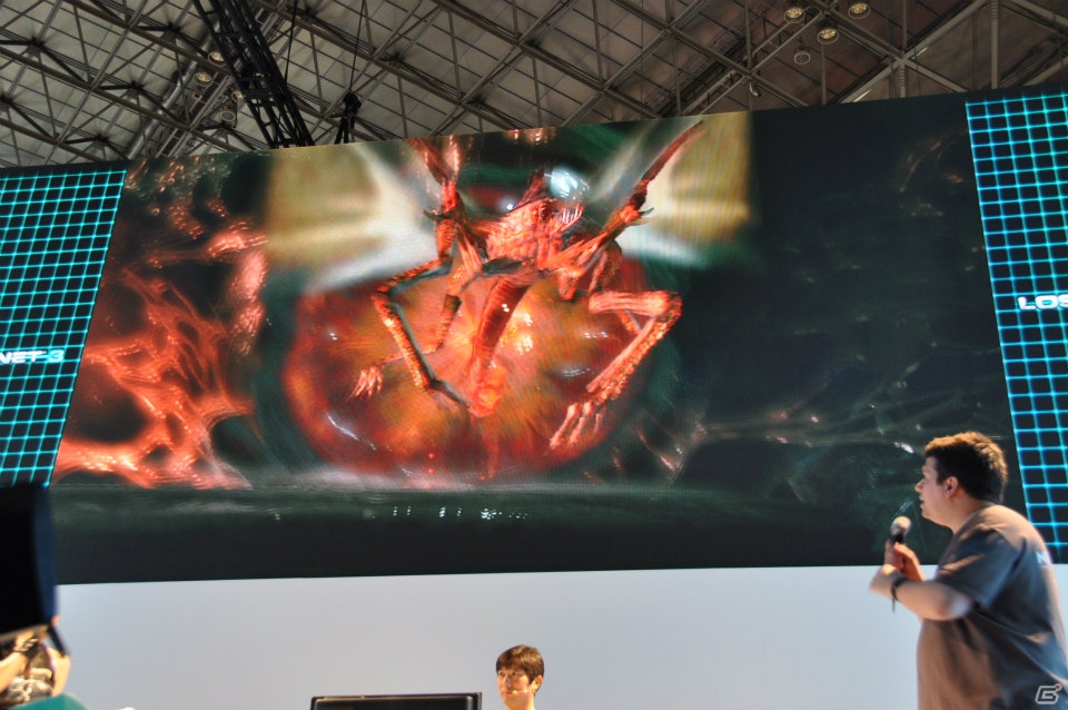 【TGS 2012】「ロスト プラネット 3」実機プレイで極寒の惑星EDN-3rdに潜む謎に迫る！？独特の操作感のユーティリティ・リグで巨大AKを圧倒！の画像24