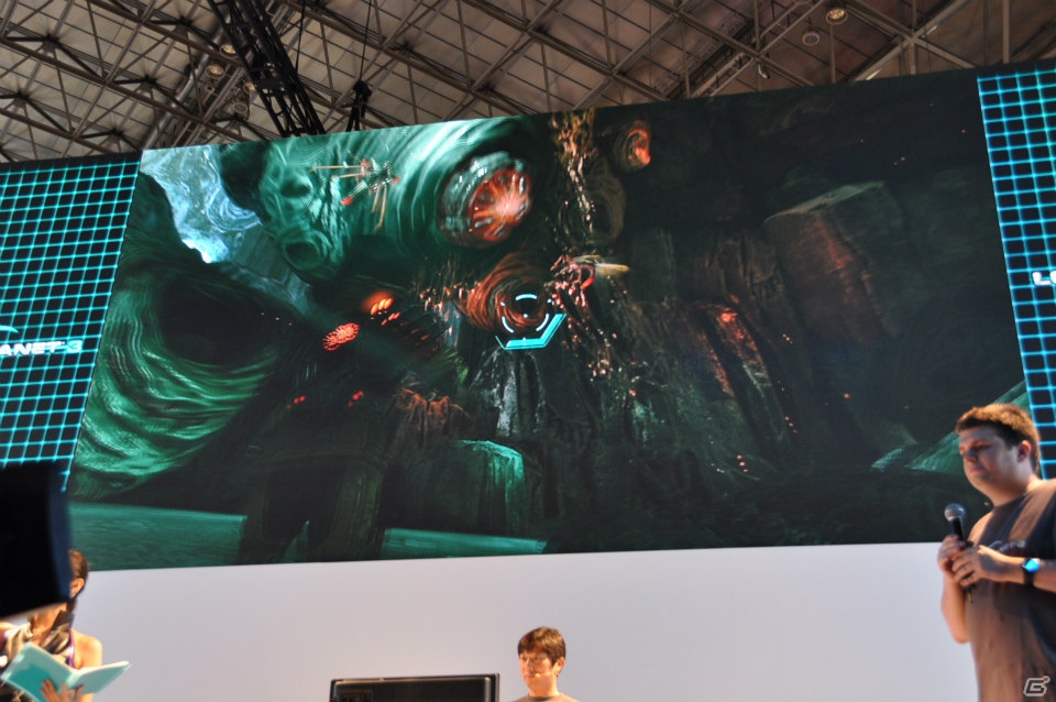 【TGS 2012】「ロスト プラネット 3」実機プレイで極寒の惑星EDN-3rdに潜む謎に迫る！？独特の操作感のユーティリティ・リグで巨大AKを圧倒！の画像40