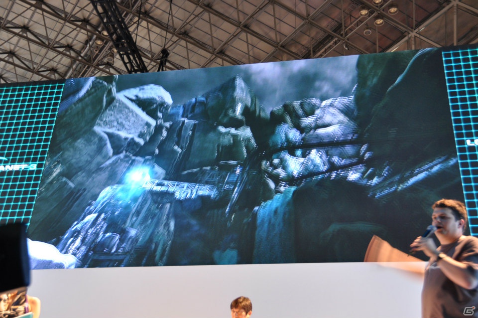 【TGS 2012】「ロスト プラネット 3」実機プレイで極寒の惑星EDN-3rdに潜む謎に迫る！？独特の操作感のユーティリティ・リグで巨大AKを圧倒！の画像47