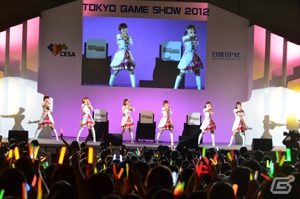【TGS 2012】PSP「アイドルマスター シャイニーフェスタ」収録の新曲をライブで初お披露目！初回特典の続報も公開された「THE IDOLM@STER SHINY FESTA 前夜祭 in TGS2012～新曲たっぷり聴かせちゃいますスペシャル♪～」レポートの画像3