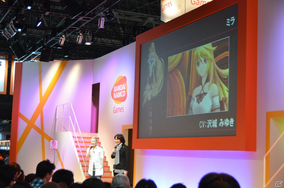 【TGS 2012】PS3「テイルズ オブ エクシリア2」浜崎あゆみさんが歌う「Song 4 u」にのせた最新PVを披露！「魔法少女まどか☆マギカ」とのコラボなど新情報が飛び出した「YAPPARI！『テイルズ オブ』スペシャルステージ＠TGS2012」の画像15