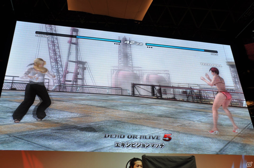 【TGS 2012】新堀ディレクターのガッツポーズも！「DEAD OR ALIVE 5」発売前だが高レベルの闘いが繰り広げられたエキシビションマッチレポートの画像102