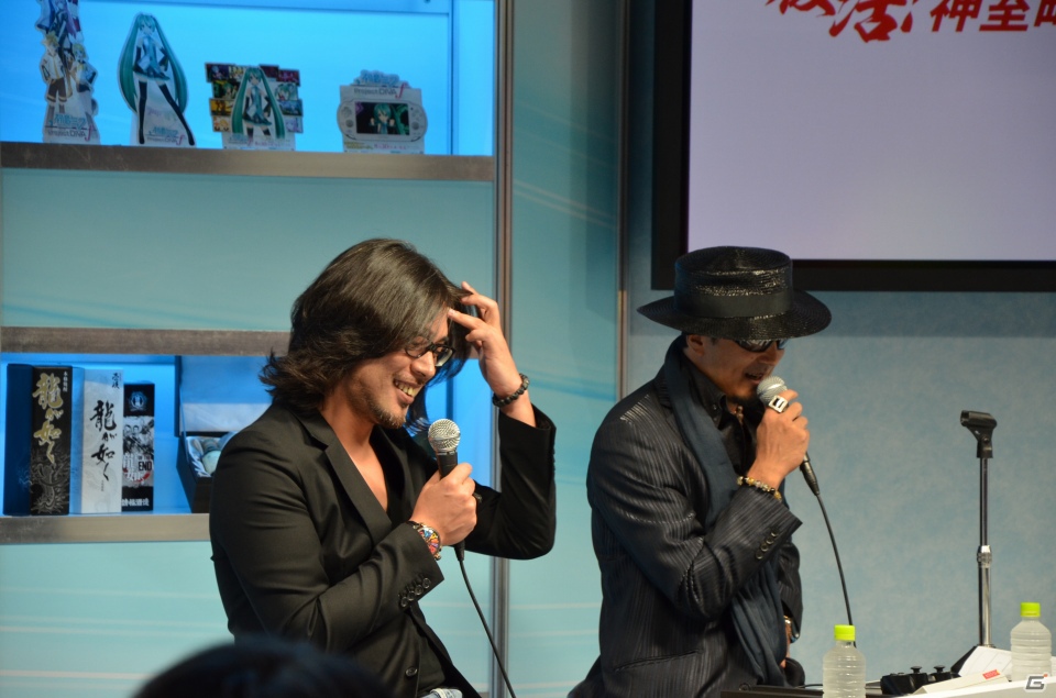 【TGS 2012】桐生＆真島のガチンコ対決が勃発！？PS3「龍が如く5 夢、叶えし者」復活！神室町RADIO STATION公開収録レポートの画像6