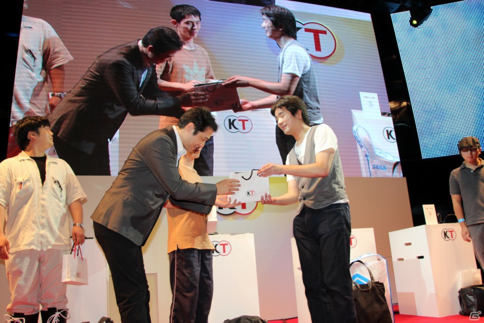 【TGS 2012】驚異的なスコアが飛び出した「戦国無双 Chronicle 2nd」ゲーム大会の模様をレポートの画像11