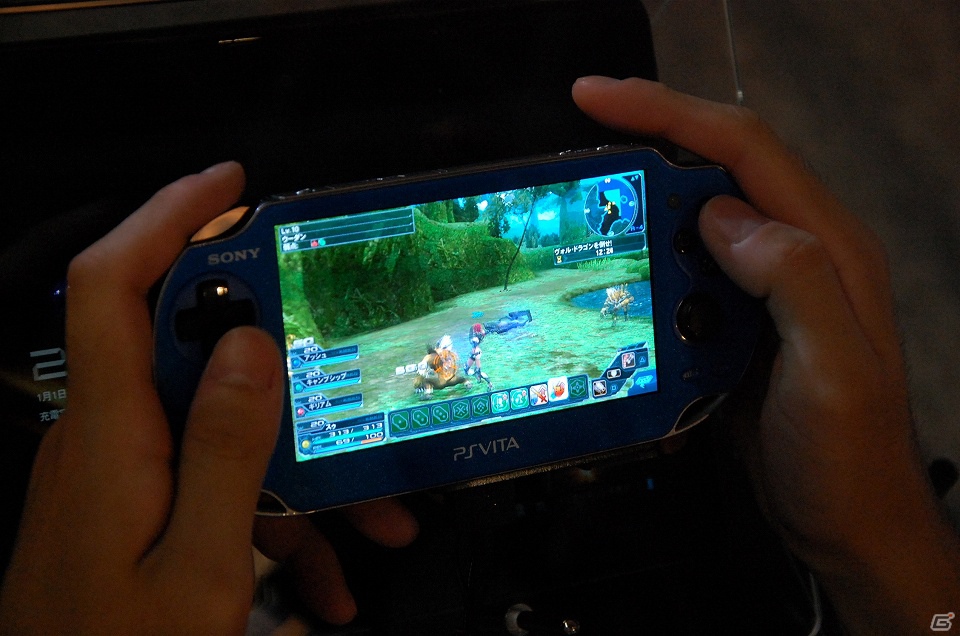 【TGS 2012】操作性に課題はあれどPS Vita版同士の通信プレイは快適に動作―「ファンタシースターオンライン2」ゲームショウでの試遊レポートの画像3