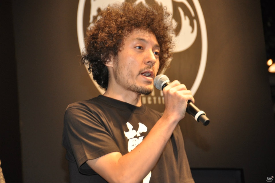 【TGS 2012】ゲストに雷電役の堀内賢雄さんを迎え、「斬る」気持ち良さから雷電の心の葛藤など、制作秘話も語られた「メタルギア ライジング リベンジェンス」ステージレポの画像7