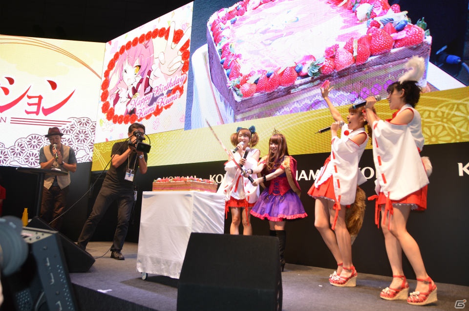 【TGS 2012】会場全体で大久保瑠美さんの誕生日をお祝い！アニメに関するトークが多く繰り広げられた「戦国コレクション スペシャルステージ」の模様をお届け！の画像37