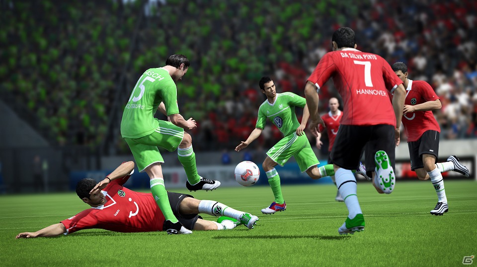 【TGS 2012】今度の「FIFA」は予想できない試合展開が楽しめる―「FIFA 13 ワールドクラスサッカー」サッカーゲームの新たな可能性に挑んだ開発チームインタビューの画像6