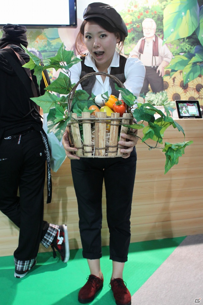 【TGS 2012】ゲームもいいけど女の子もね！東京ゲームショウ2012の会場を彩ったコンパニオンたちを紹介の画像100