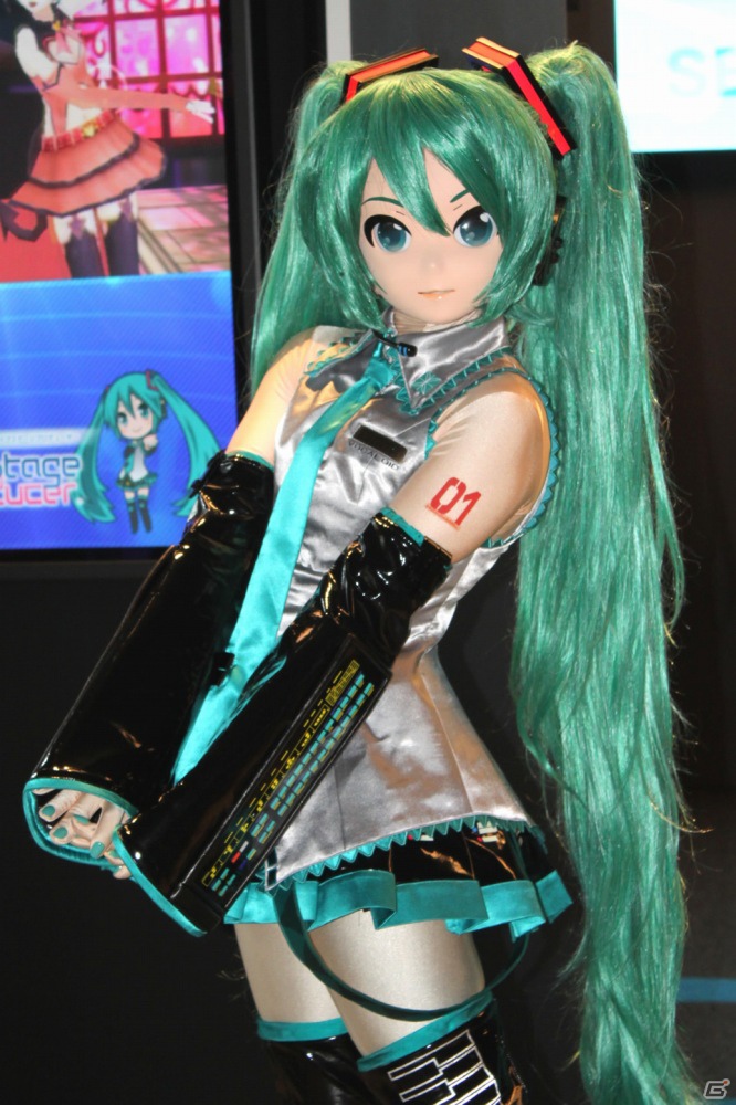【TGS 2012】ゲームもいいけど女の子もね！東京ゲームショウ2012の会場を彩ったコンパニオンたちを紹介の画像40