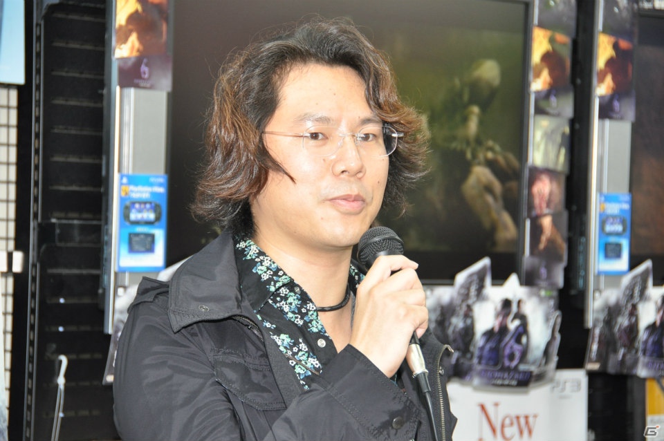 PS3/Xbox 360「バイオハザード6」売り場にゾンビ化したリズが乱入！？シリーズ初めての人も往年のファンもどちらも楽しめる最高傑作に！発売記念イベントレポの画像2