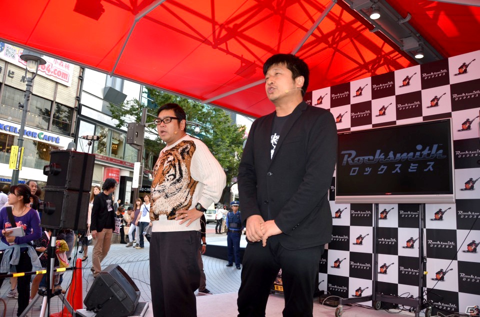 お笑いコンビ・ダイノジによるハイテンション・エアギターも炸裂！PS3/Xbox 360「ロックスミス」体験会イベントをレポートの画像11