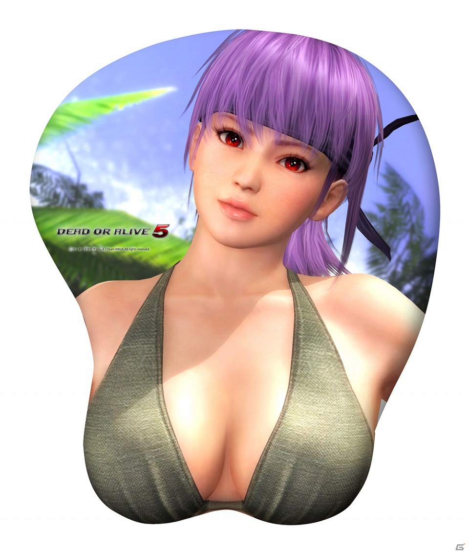 PS3/Xbox 360「DEAD OR ALIVE 5」かすみ・あやね・ヒトミの撮りおろしCGを使用したセクシーな立体マウスパッドが12月上旬に発売の画像1
