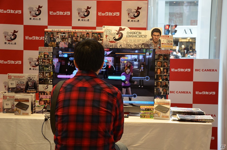 今までで最も密度の濃い作品になった―PS3「龍が如く5 夢、叶えし者」店頭体験会＆名越稔洋氏サイン会レポートの画像7