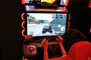 「悪魔のZ」実車展示や開発資料も！AC「湾岸ミッドナイト マキシマムチューン 4」「日本最速王座決定戦2012」＆「MAXIMUM RAVE 2012」イベントレポの画像23