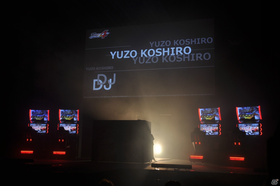 「悪魔のZ」実車展示や開発資料も！AC「湾岸ミッドナイト マキシマムチューン 4」「日本最速王座決定戦2012」＆「MAXIMUM RAVE 2012」イベントレポの画像42