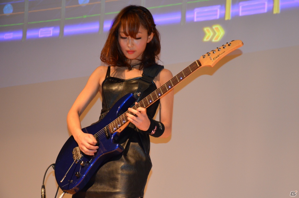 「UBIDAY 2012」浪川大輔さん＆甲斐田裕子さんの公開アフレコが行われた「アサシン クリード」＆お笑いコンビ・ダイノジ出演「ロックスミス」ステージレポートの画像33