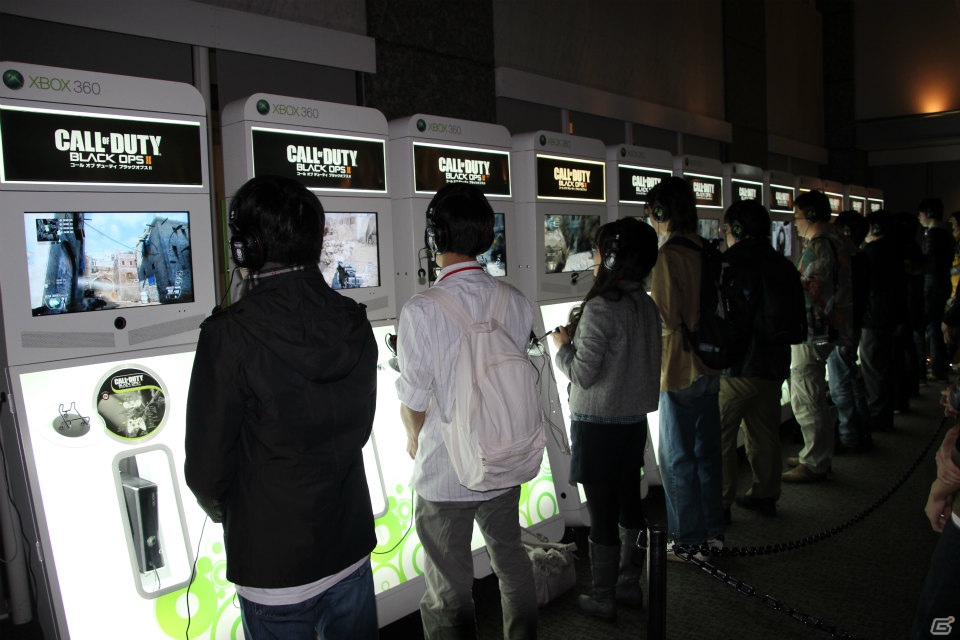 声優陣とファンの対戦も行われたPS3/Xbox 360/PC「コール オブ デューティ ブラックオプス II」発売記念パーティの模様をレポートの画像41