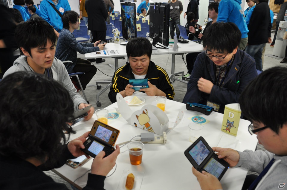 ザ・たっちがチャットで「ちょっとちょっと！」Wii U「MH3G HD Ver.」試遊や「サイレント肉焼き」などのユニークなアトラクションも！「モンハン部主催 オンライン東西コミュ交流会」レポートの画像61
