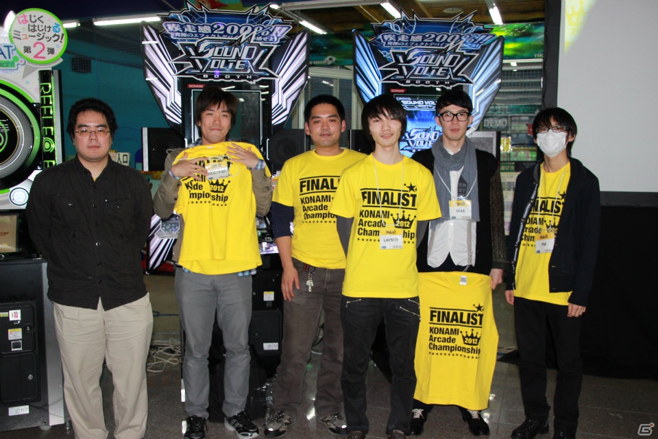 【KAC 2012】「SOUND VOLTEX BOOTH」「REFLEC BEAT limelight」「beatmania IIDX 20 tricoro」決勝ラウンドが開催、最終日もスーパープレイが続出！の画像38