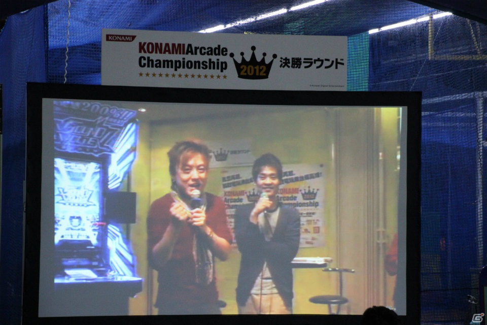 【KAC 2012】「SOUND VOLTEX BOOTH」「REFLEC BEAT limelight」「beatmania IIDX 20 tricoro」決勝ラウンドが開催、最終日もスーパープレイが続出！の画像6