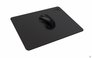 ゲーミングマウス「Razer Deathadder 2013」と2種類のハードタイプゲーミングマウスマットが12月21日に発売の画像7
