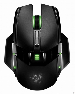 完全カスタマイズマウス「Razer Ouroboros」とゲーミングヘッドセット「Razer BlackShark」が12月21日に発売の画像1