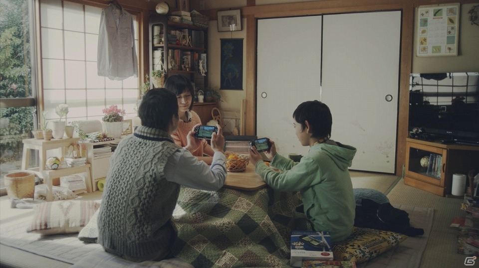 プレイステーションのCMにあの特撮ヒーローが登場！TVCM「年末はPSを買う良い機会ダー」篇が公開にの画像2