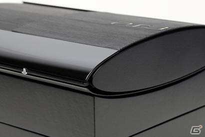 「ファイナルファンタジー」＆「メタルギア」25周年記念企画「究極のキャラ弁」で使用するPS3型のお重箱が完成の画像2