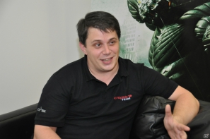【EA Asia Showcase 2012】復活したプロフェット、サイコと行動を共にする女性「クレア」とは？ハッキングでステージを探索する楽しみも盛り込んだ「Crysis 3」プロデューサーインタビューの画像10