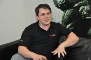 【EA Asia Showcase 2012】復活したプロフェット、サイコと行動を共にする女性「クレア」とは？ハッキングでステージを探索する楽しみも盛り込んだ「Crysis 3」プロデューサーインタビューの画像11