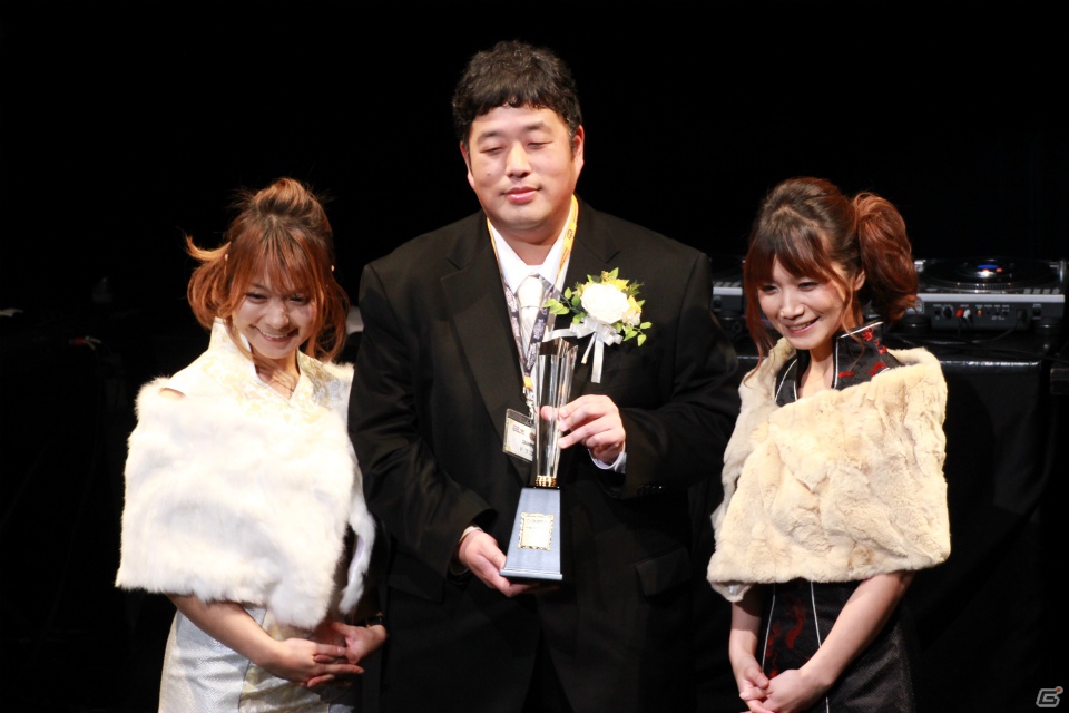 ダンサーSAMさんや五輪銀メダリストの田中佑典選手も登場した「KONAMI Arcade Championship 2012 グランドフィナーレ ～受賞祝賀会～」レポートの画像11