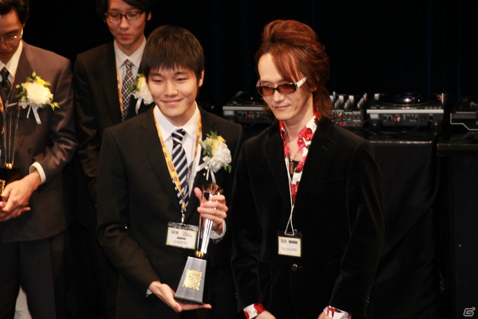 ダンサーSAMさんや五輪銀メダリストの田中佑典選手も登場した「KONAMI Arcade Championship 2012 グランドフィナーレ ～受賞祝賀会～」レポートの画像19