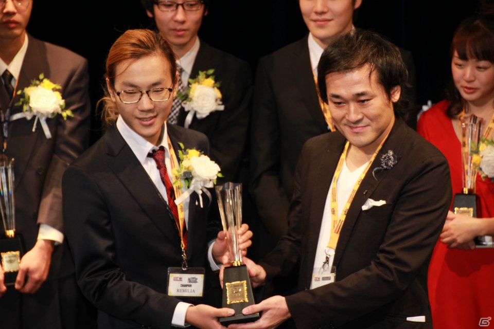 ダンサーSAMさんや五輪銀メダリストの田中佑典選手も登場した「KONAMI Arcade Championship 2012 グランドフィナーレ ～受賞祝賀会～」レポートの画像29