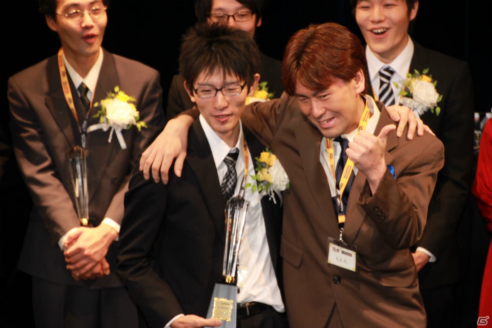 ダンサーSAMさんや五輪銀メダリストの田中佑典選手も登場した「KONAMI Arcade Championship 2012 グランドフィナーレ ～受賞祝賀会～」レポートの画像33