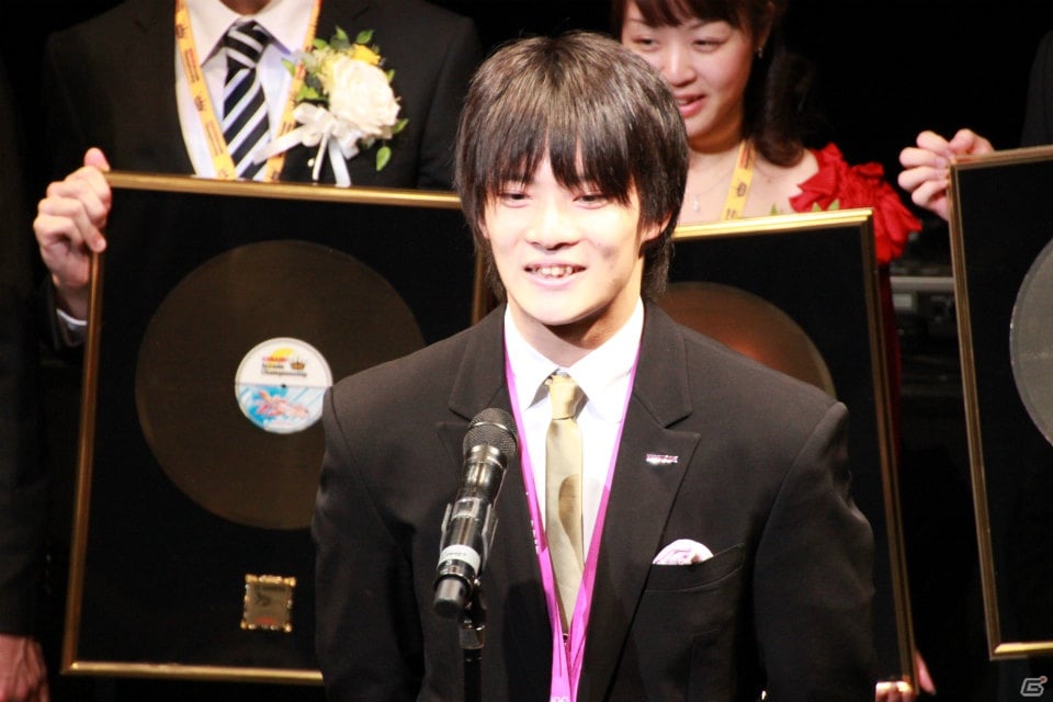 ダンサーSAMさんや五輪銀メダリストの田中佑典選手も登場した「KONAMI Arcade Championship 2012 グランドフィナーレ ～受賞祝賀会～」レポートの画像41