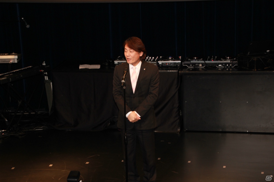 ダンサーSAMさんや五輪銀メダリストの田中佑典選手も登場した「KONAMI Arcade Championship 2012 グランドフィナーレ ～受賞祝賀会～」レポートの画像5