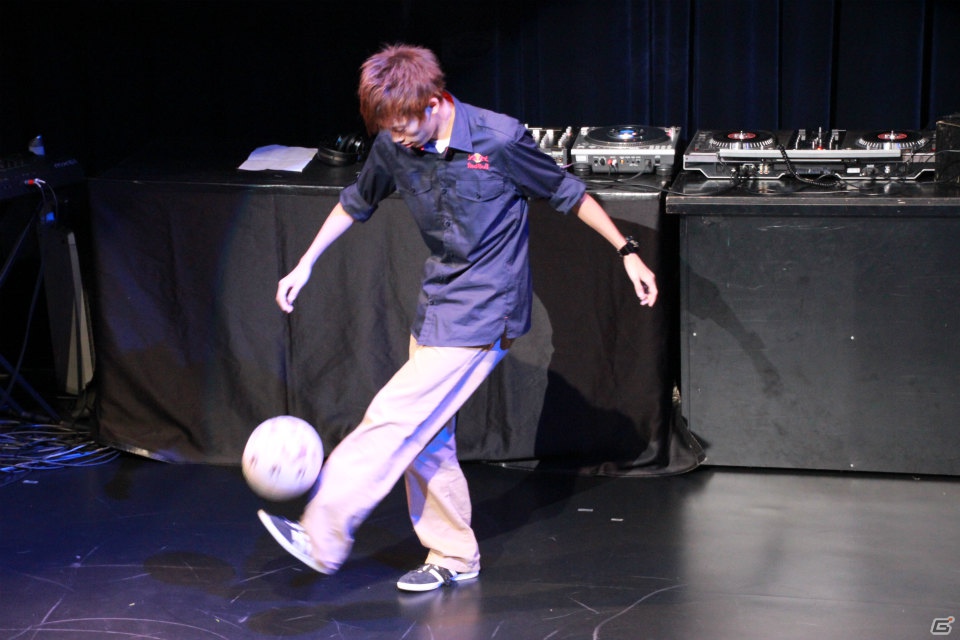 ダンサーSAMさんや五輪銀メダリストの田中佑典選手も登場した「KONAMI Arcade Championship 2012 グランドフィナーレ ～受賞祝賀会～」レポートの画像56