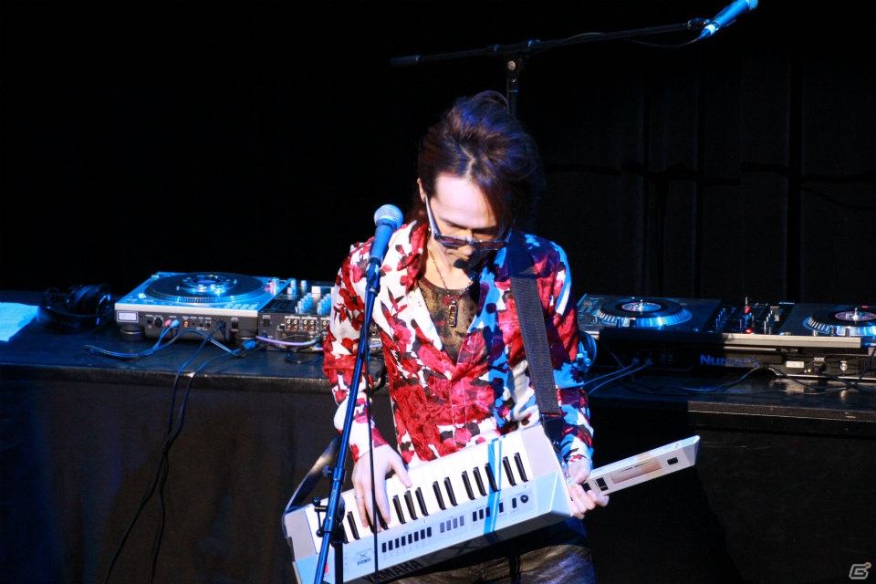 ダンサーSAMさんや五輪銀メダリストの田中佑典選手も登場した「KONAMI Arcade Championship 2012 グランドフィナーレ ～受賞祝賀会～」レポートの画像60
