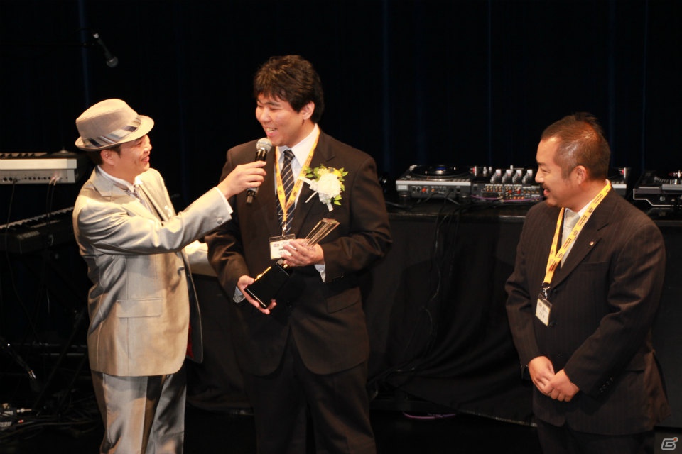 ダンサーSAMさんや五輪銀メダリストの田中佑典選手も登場した「KONAMI Arcade Championship 2012 グランドフィナーレ ～受賞祝賀会～」レポートの画像8