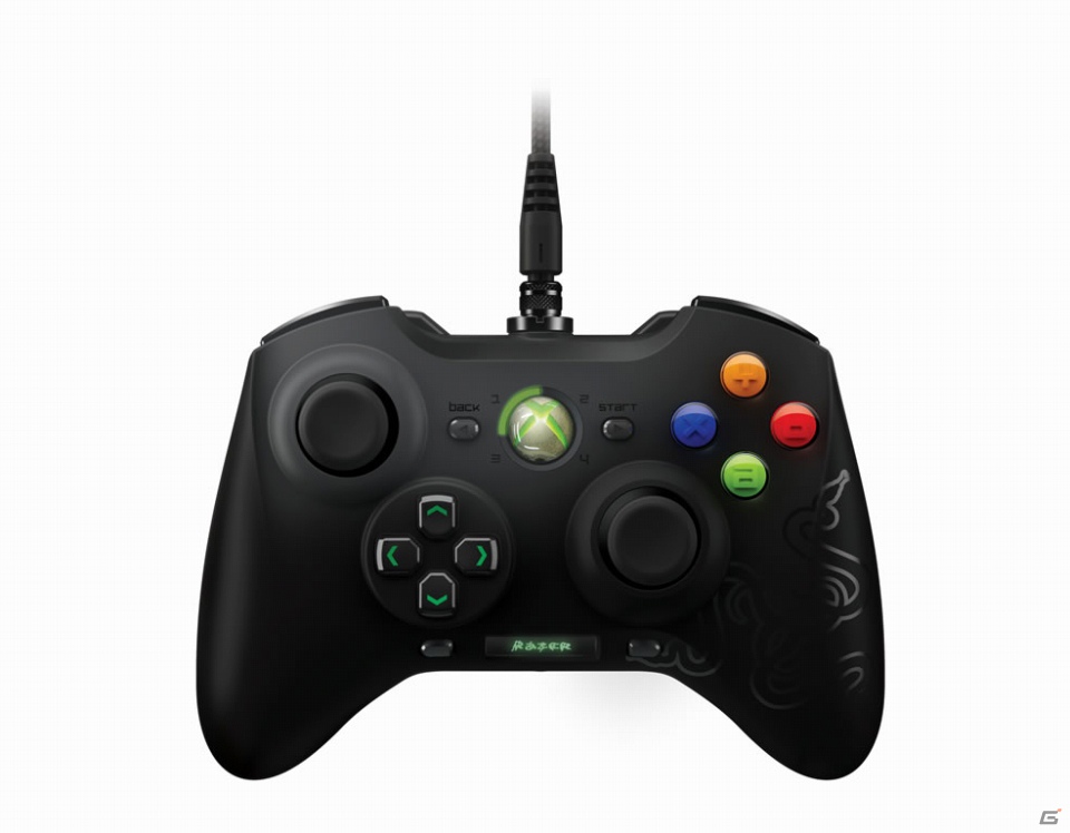 Razer、Xbox 360用エリートゲーミングコントローラー「Razer Sabertooth」を発表―6つの追加ボタンとOLEDスクリーンを搭載の画像1